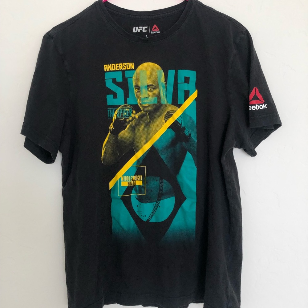 UFC fighter T shirt athletic fit. Size Large